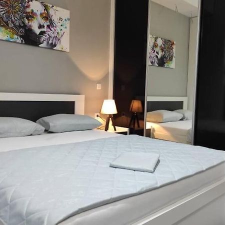 Centar One Apartmant Skopje Extérieur photo